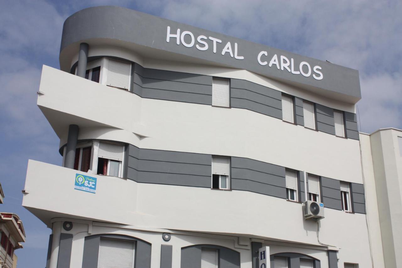 Hostal Carlos 2 La Linea de la Concepcion Exterior foto